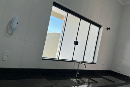 Casa à venda com 2 quartos, sendo 1 suíte,  em Jardim dos Ipes, Três Lagoas, MS