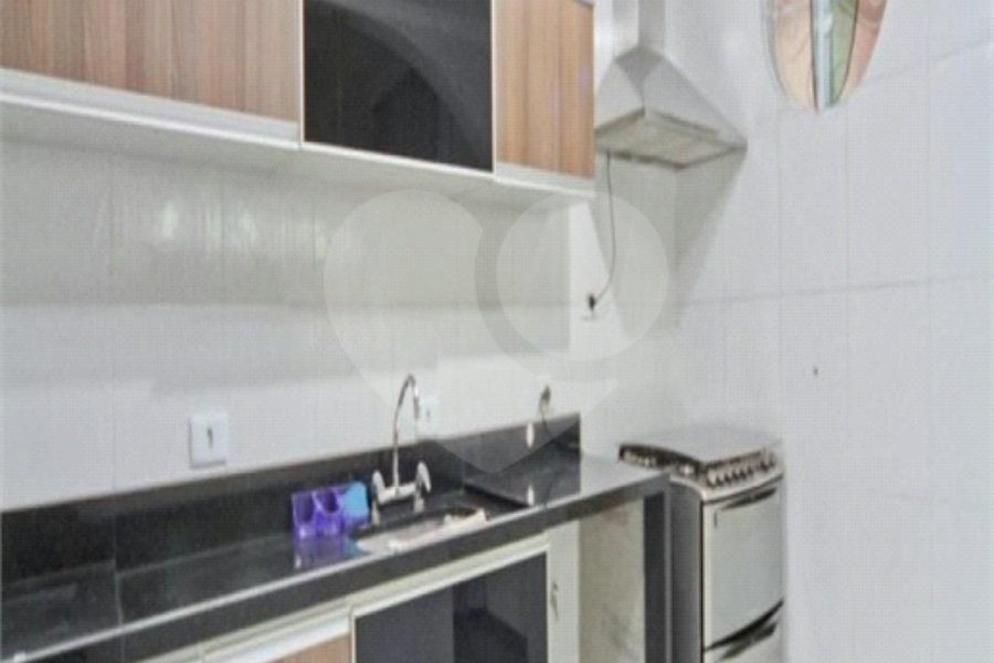 Sobrado à venda com 3 quartos, sendo 1 suíte, em Parada Inglesa, São Paulo, SP