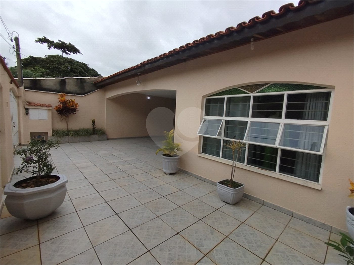 Casa à venda com 3 quartos, sendo 1 suíte, em Jardim Leocádia, Sorocaba, SP