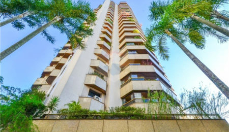 Apartamento à venda com 4 suítes em Vila Suzana, São Paulo, SP