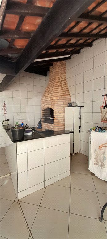 Sobrado à venda com 3 quartos, sendo 1 suíte,  em Vila Lavínia, Mogi das Cruzes, SP