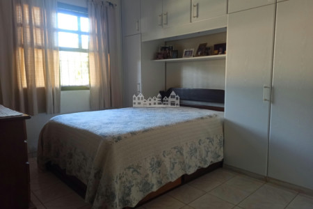 Casa à venda com 3 quartos, sendo 1 suíte, em Vila Esperia Ou Giglio, Atibaia, SP
