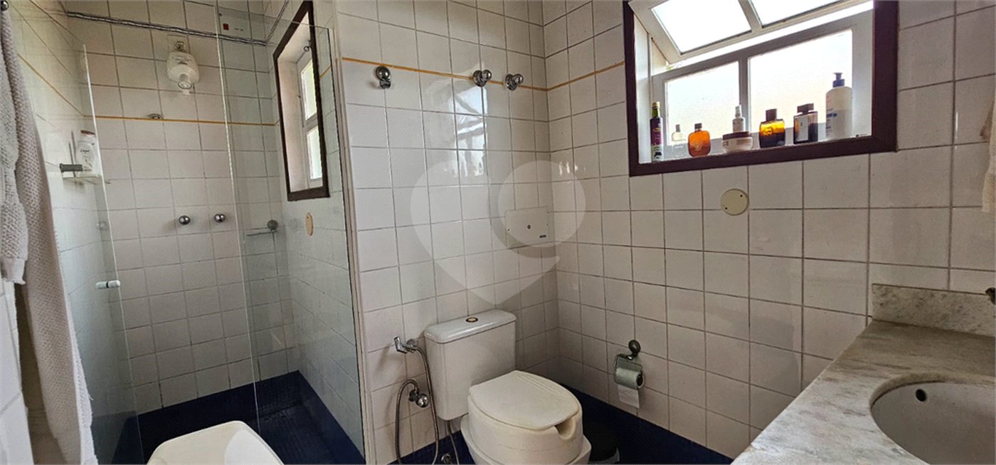Casa à venda com 4 quartos, sendo 3 suítes, em João Fernandes, Armação dos Búzios, RJ