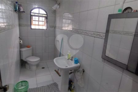 Casa Térrea à venda com 2 quartos em Cidade Dutra, São Paulo, SP
