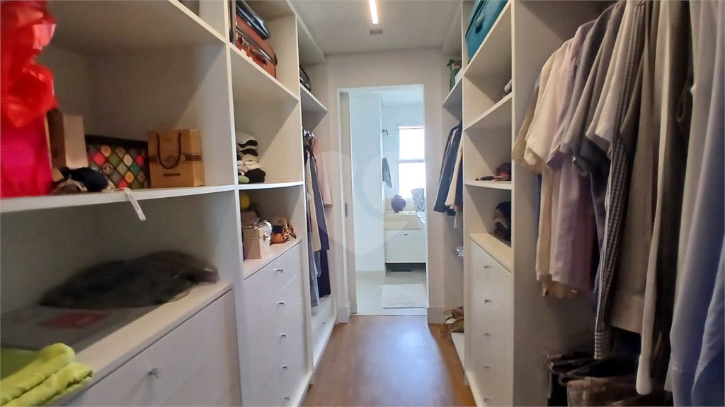Apartamento à venda com 3 suítes em Jardim Fonte do Morumbi, São Paulo, SP