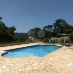 Casa à venda ou para alugar com 4 suítes no condomínio Suíça da Cantareira, Mairiporã - SP