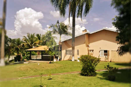 Chácara à venda com 8 quartos, sendo 5 suítes, em Chácara Belvedere, Indaiatuba, SP