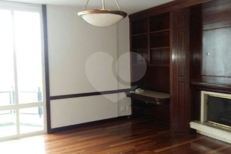 Apartamento à venda com 4 suítes em Alto da Boa Vista, São Paulo, SP