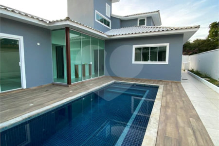 Casa à venda com 3 suítes em Caravelas, Armação dos Búzios, RJ