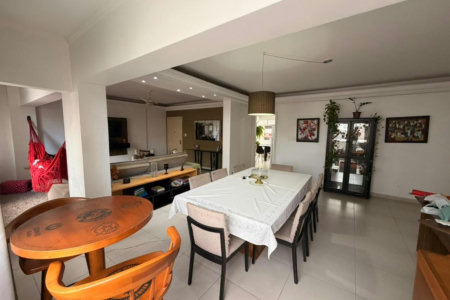 Apartamento com 3 dormitórios à venda, 156 m² por R$ 700.000,00 - Gonzaga - Santos/SP