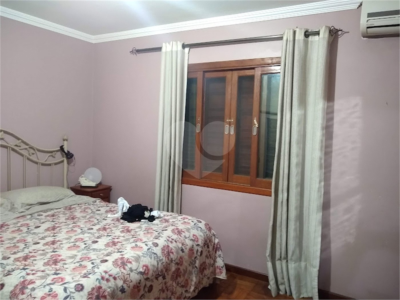 Sobrado à venda com 3 quartos, sendo 1 suíte, em Jaguaré, São Paulo, SP