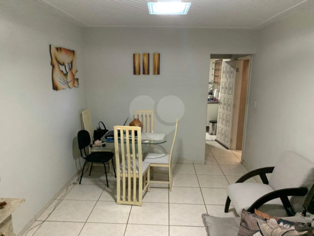 Sobrado à venda com 2 quartos em Vila Mazzei, São Paulo, SP