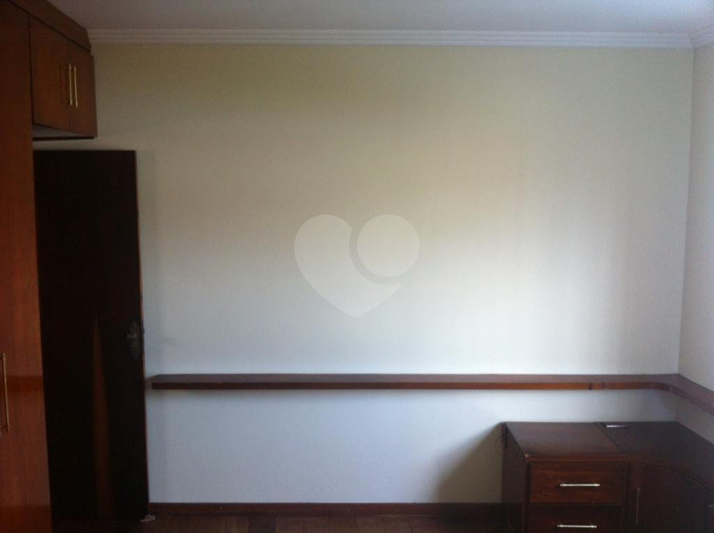Sobrado à venda com 3 quartos, sendo 1 suíte, em Chora Menino, São Paulo, SP