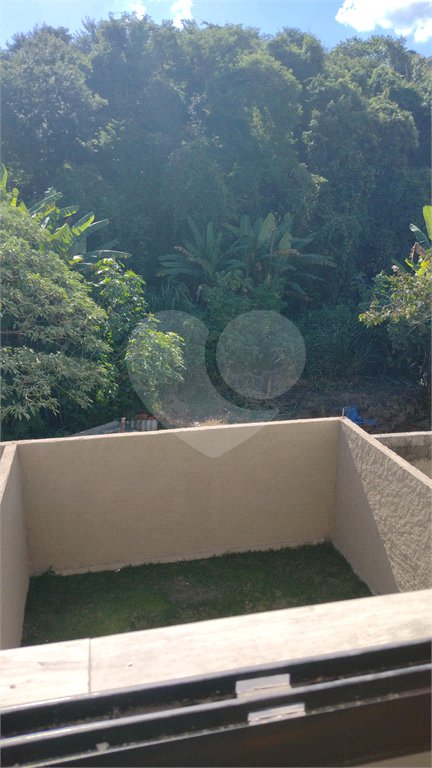 Sobrado à venda com 2 quartos, sendo 1 suíte, em Jardim Maristela II, Atibaia, SP