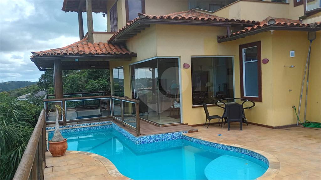 Casa à venda com 5 suítes em Ferradura, Armação dos Búzios, RJ