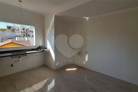 Casa à venda com 2 quartos no condomínio Residencial Luta, São Paulo - SP