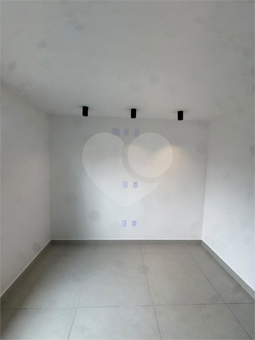 Casa à venda com 2 quartos, sendo 1 suíte, em Pedra de Guaratiba, Rio de Janeiro, RJ