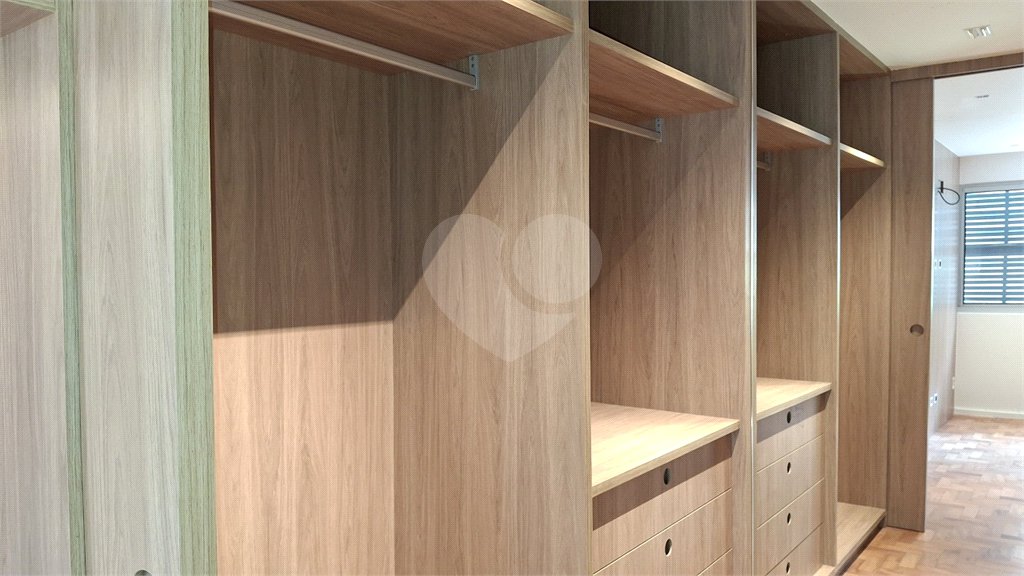 Apartamento para alugar com 3 quartos, sendo 1 suíte, em Itaim Bibi, São Paulo, SP