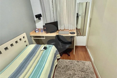 Casa à venda com 3 suítes no condomínio Itapuã XI, São Paulo - SP
