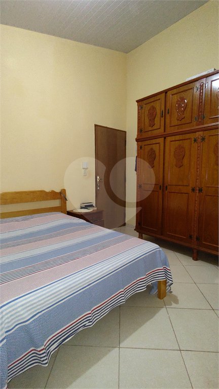 Casa à venda com 3 quartos, sendo 1 suíte, em Vila Santa Helena, Atibaia, SP