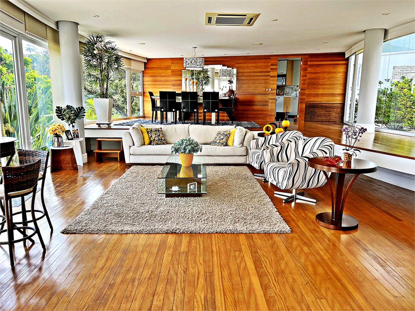 Casa à venda com 4 suítes no condomínio Residencial Jd. Ibiratiba, São Paulo - SP