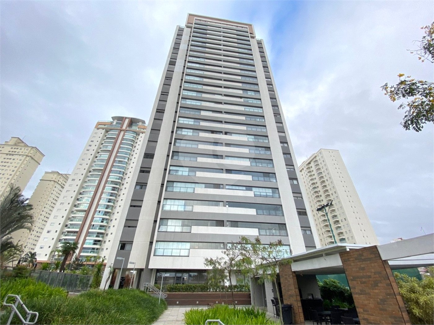 Apartamento à venda com 3 suítes em Vila Leopoldina, São Paulo, SP