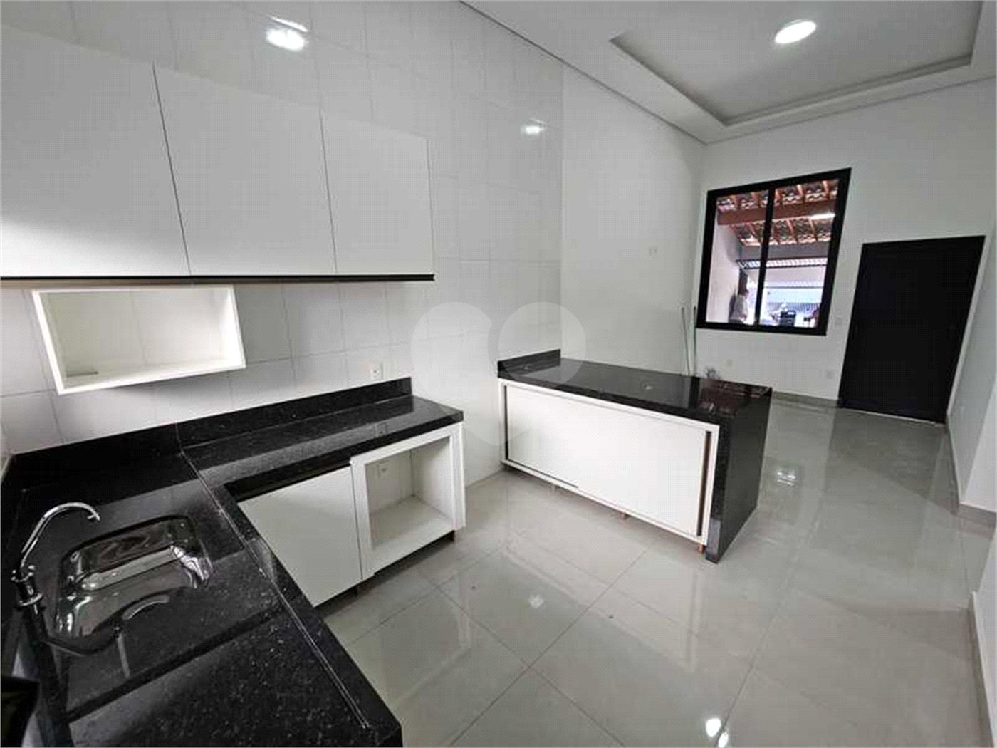 Casa à venda com 2 quartos, sendo 1 suíte, em Jardim dos Colibris, Indaiatuba, SP