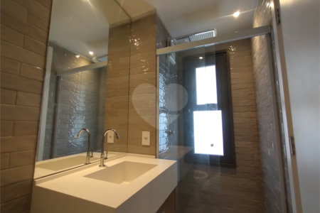 Apartamento à venda ou para alugar com 1 quarto em Cerqueira César, São Paulo, SP