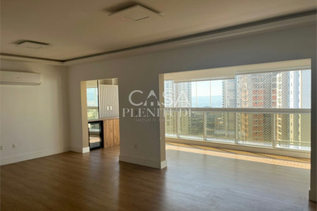 Apartamento à venda com 3 suítes em Parque Campolim, Sorocaba, SP