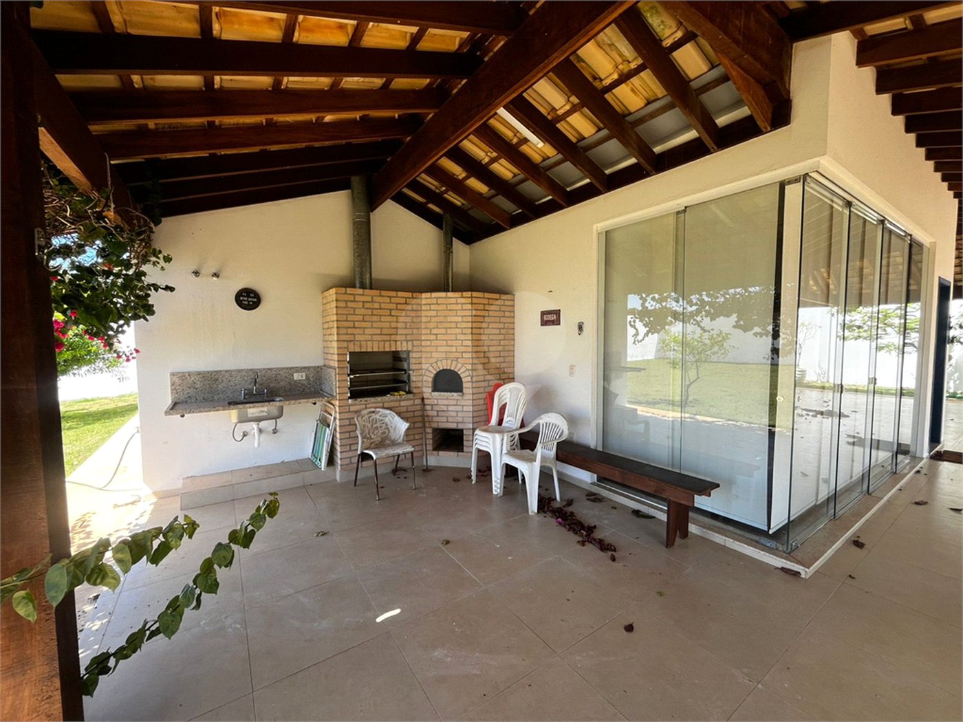 Casa à venda com 4 quartos, sendo 2 suítes,  em Vila São Gonçalo, Itapetininga, SP