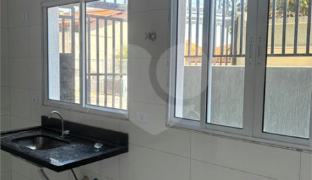 Casa à venda com 2 quartos no condomínio Residencial Tomaz Pereira, São Paulo - SP