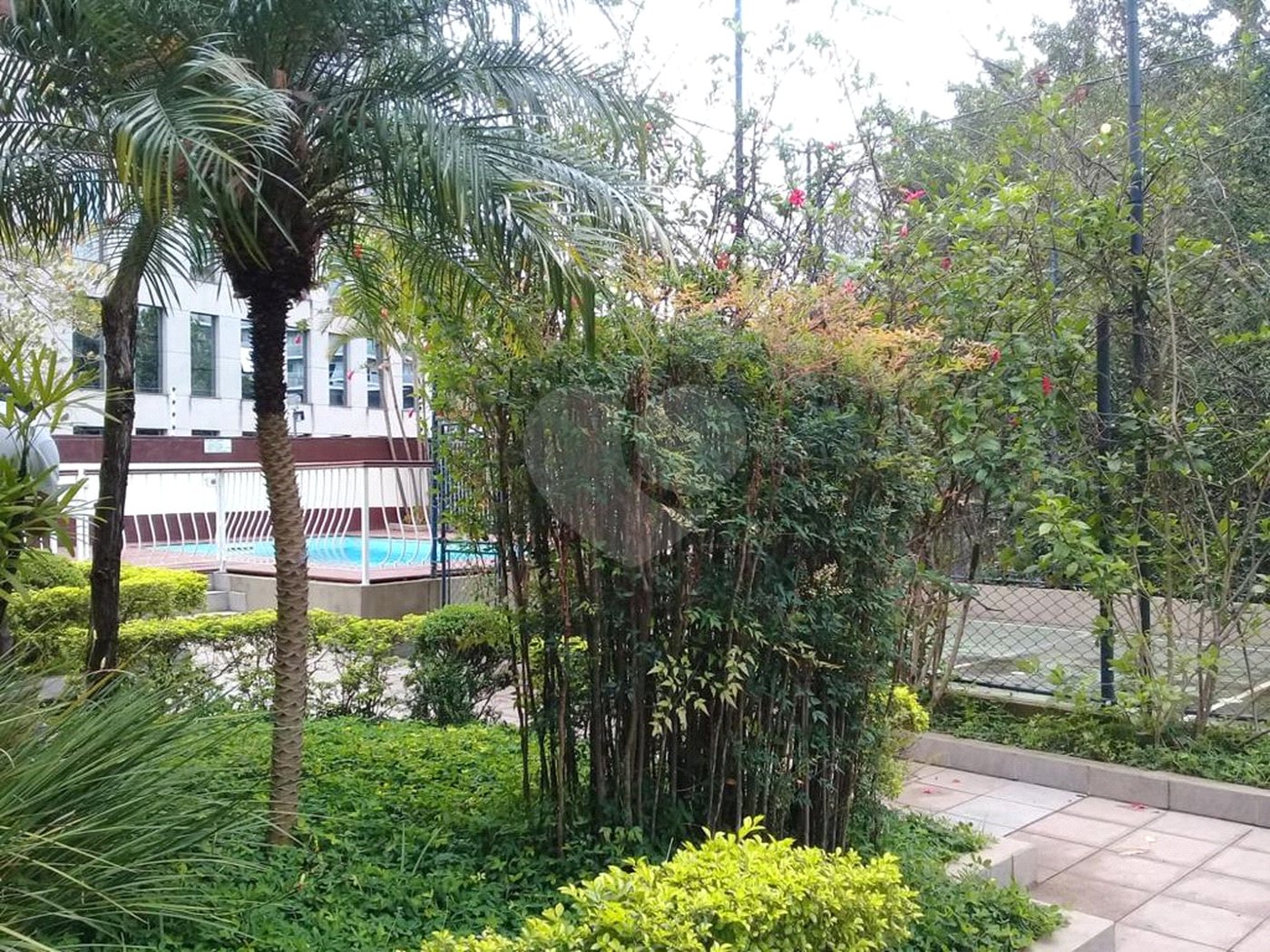 Apartamento à venda com 3 quartos, sendo 1 suíte, em Jardim Londrina, São Paulo, SP