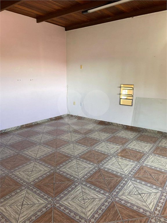 Casa à venda com 4 quartos em Jardim Cruz Alta, Várzea Paulista, SP