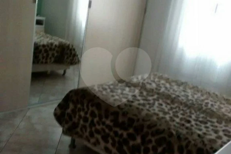 Casa térrea à venda na região do Imirim, 2 dormitórios, 2 vagas de garagem!