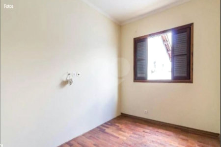 Casa com 203m² , 4 dormitórios , sendo 3 suítes , 2 vagas , à venda na Vila Formosa.