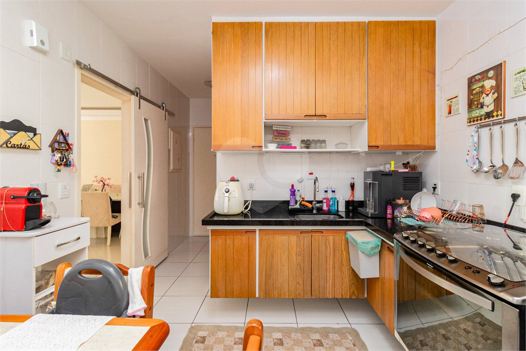 Apartamento à venda com 3 quartos, sendo 1 suíte, em Jardim Paulista, São Paulo, SP