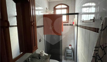 Casa à venda com 4 quartos, sendo 2 suítes,  em Carandiru, São Paulo, SP