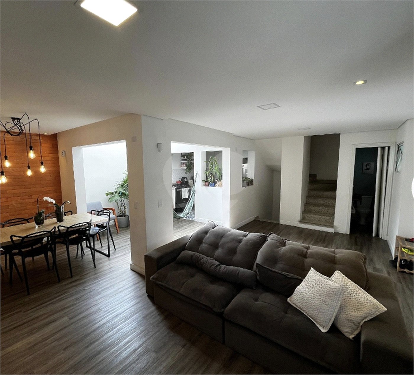 Casa à venda com 3 suítes no condomínio Barbará IV, São Paulo - SP