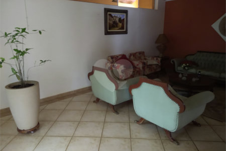 Casa à venda com 3 quartos, sendo 1 suíte, em Chácara São João, São Carlos, SP