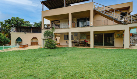 Sobrado à venda com 3 quartos, sendo 1 suíte,  em Chácara Monte Alegre, São Paulo, SP