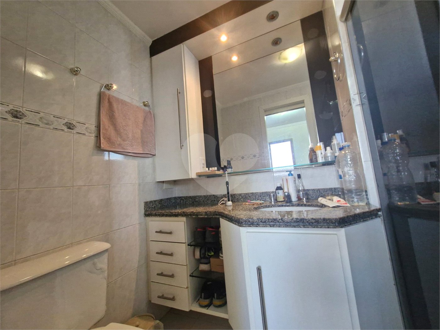 Apartamento à venda com 3 quartos, sendo 2 suítes, em Santana, São Paulo, SP