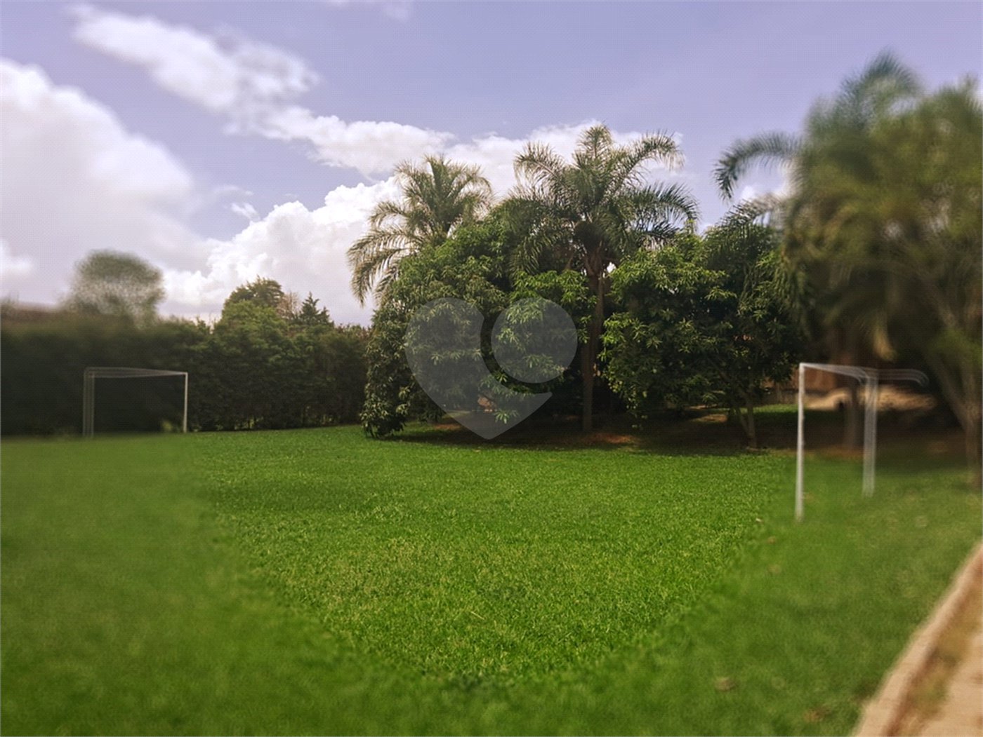 Casa à venda com 3 quartos, sendo 1 suíte, no condomínio Acmti - Colinas do Mosteiro, Terras de Itaici e Recanto dos Pássaros, Indaiatuba - SP