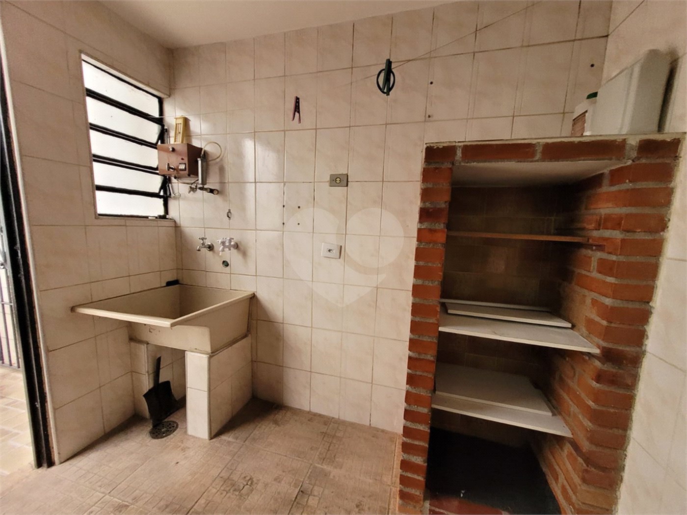 Sobrado à venda com 2 quartos em Jardim Mangalot, São Paulo, SP