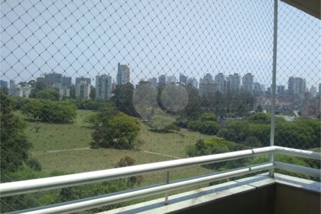 Apartamento à venda com 4 quartos, sendo 2 suítes, em Paraíso do Morumbi, São Paulo, SP