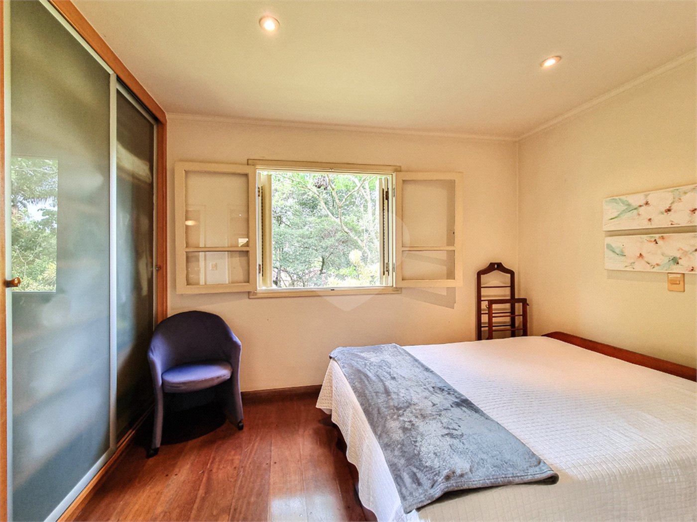 Casa à venda com 4 suítes no condomínio Annecy Village, São Paulo - SP