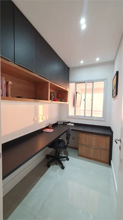 Apartamento à venda com 4 quartos, sendo 3 suítes, em Parque Reboucas, São Paulo, SP