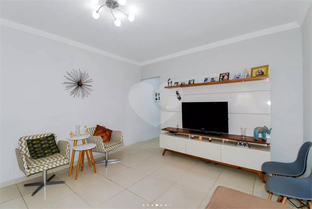 Casa à venda com 3 quartos em Vila Milton, Guarulhos, SP