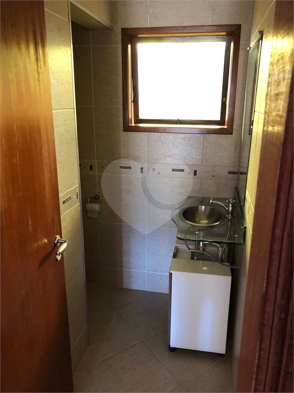 Casa Térrea à venda com 4 quartos, sendo 2 suítes, em Roseira, Mairiporã, SP