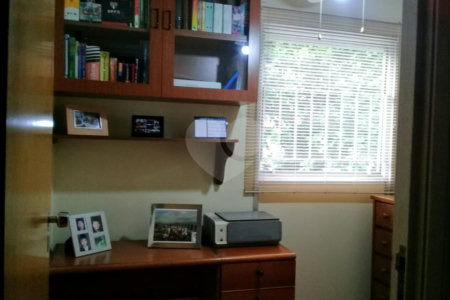Apartamento à venda com 3 quartos, sendo 1 suíte, em Jardim Londrina, São Paulo, SP