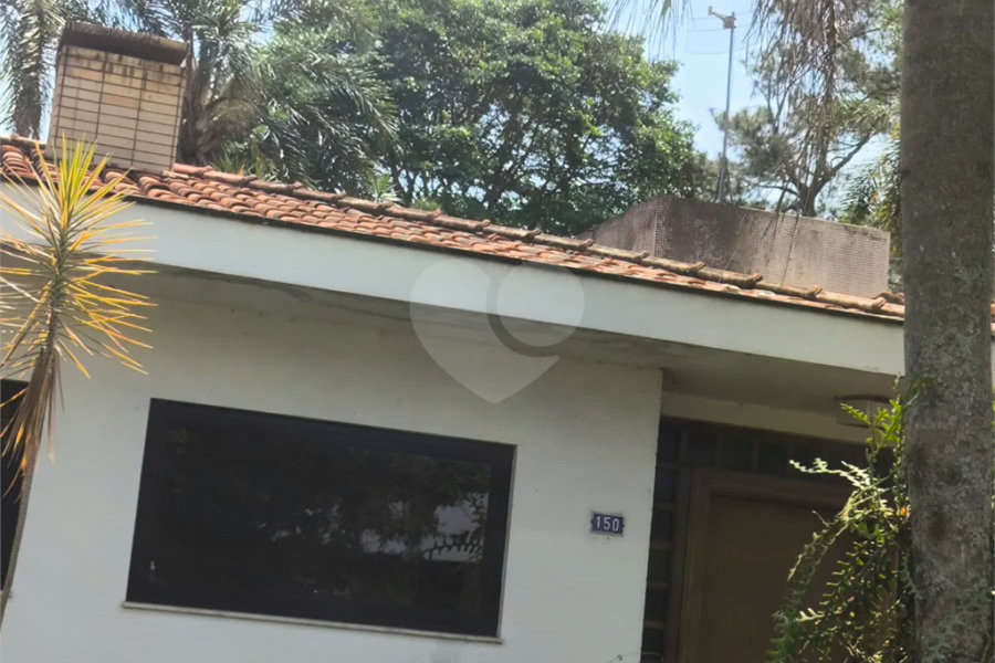Casa à venda com 6 quartos, sendo 1 suíte, em Tremembé, São Paulo, SP